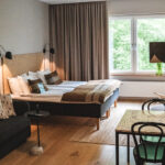 Boka boende med frukost på Hotell Lassalyckan Bo på Hotell Lassalyckan